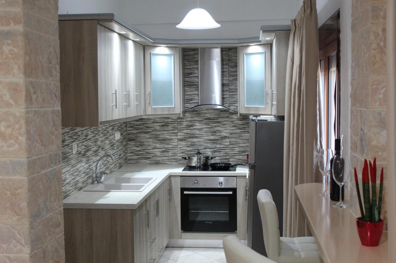 Vakis Apartments 5 Romanon 외부 사진