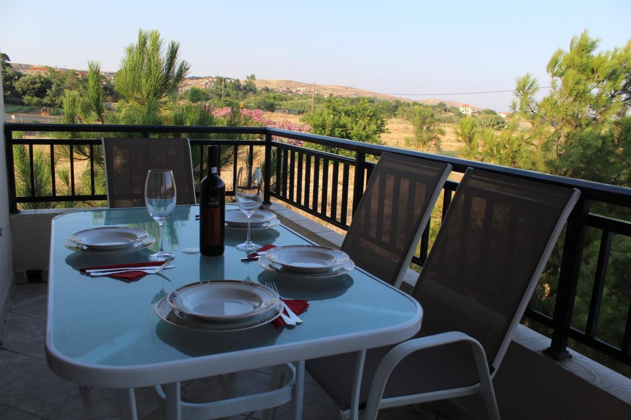 Vakis Apartments 5 Romanon 외부 사진